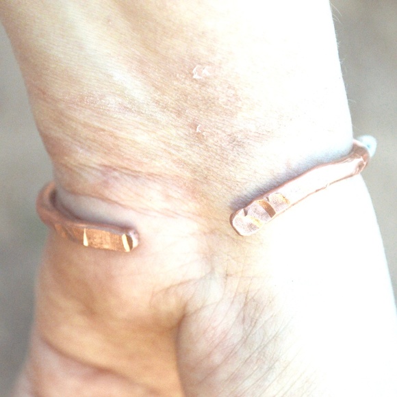 Clear Quartz Crystal Copper Cuff Bangle Bracelet - Picture 5 of 6